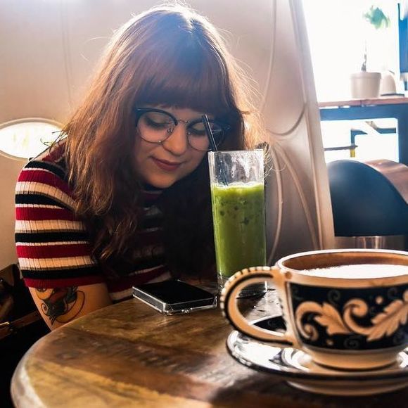 Meet your Posher, Sabrina - Picture 1 of 1